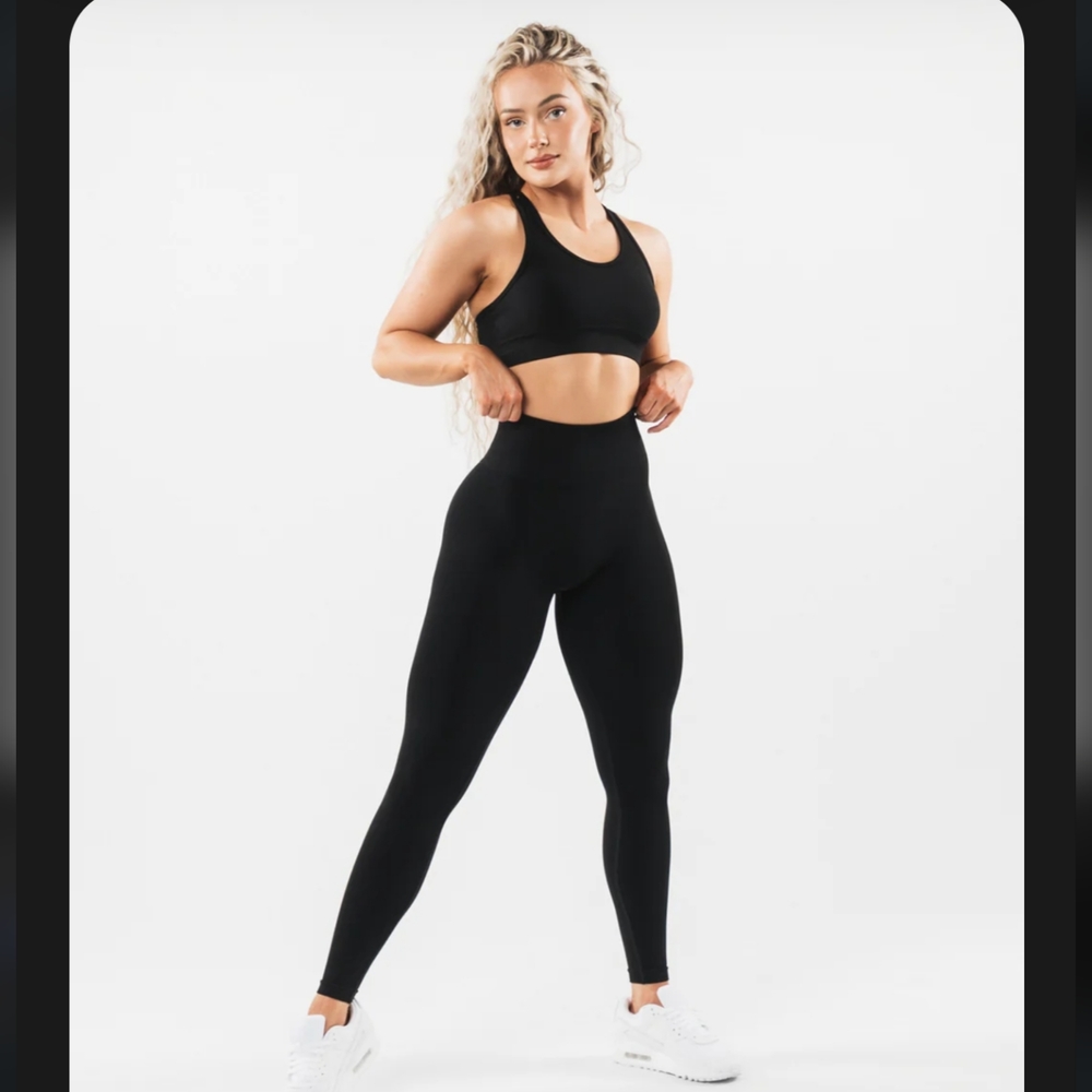 Alphalete Amplify Leggings